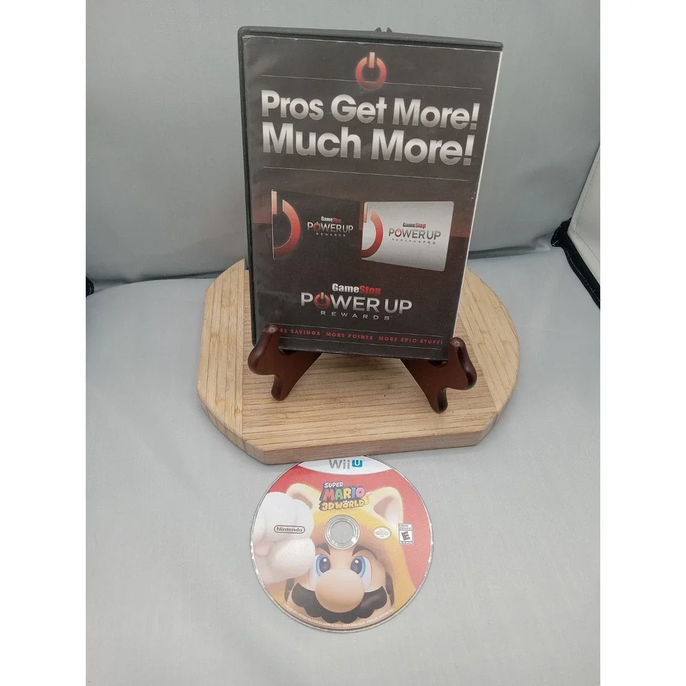 Super Mario 3D World (Nintendo Wii‎ U, 2013) Disc Only